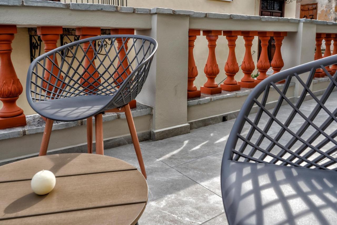 Impero Nafplio Hotel & Suites Extérieur photo
